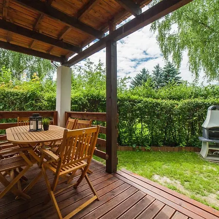 Dom Letniskowy Holiday home Kretowiny